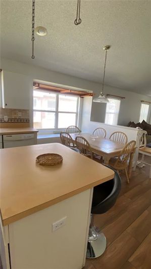 Image No.17-4 Bed House for sale