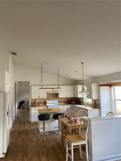 Image No.23-4 Bed Property for sale