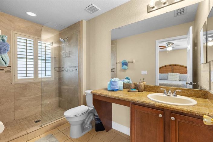 Image No.21-Appartement de 4 chambres à vendre à Saint John