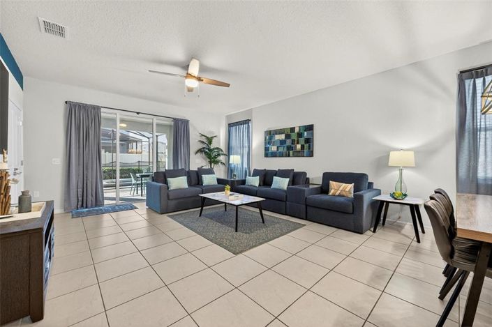 Image No.15-7 Bed House for sale