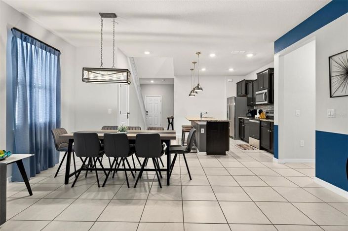 Image No.17-7 Bed House for sale