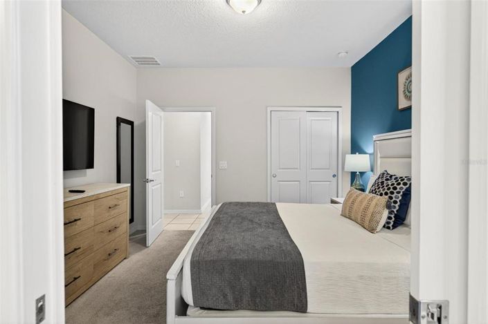 Image No.25-7 Bed House for sale