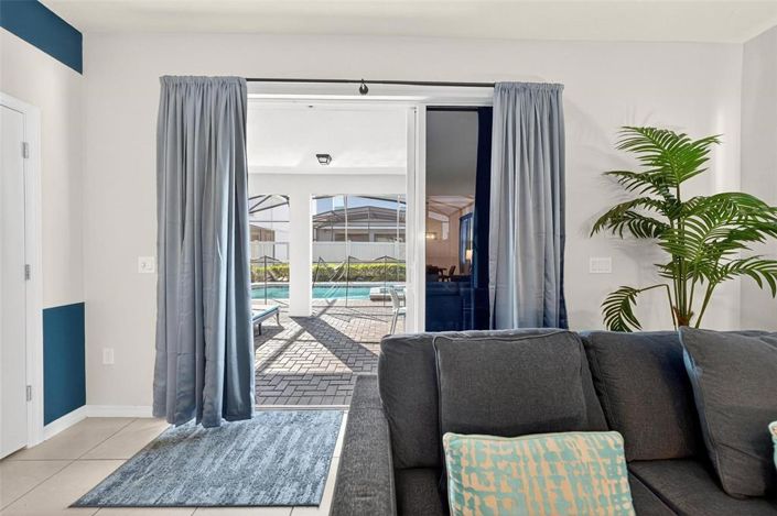 Image No.34-7 Bed House for sale