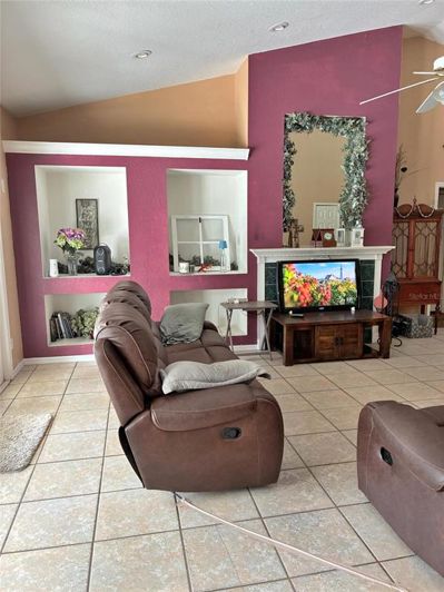 Image No.9-3 Bed Property for sale