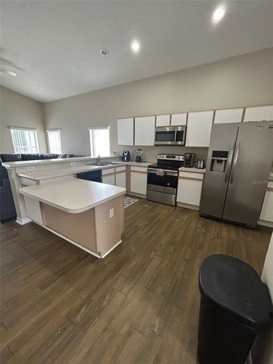 Image No.2-5 Bed House for sale