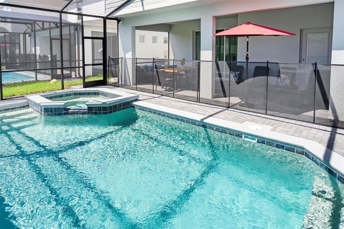 Image No.36-7 Bed House for sale