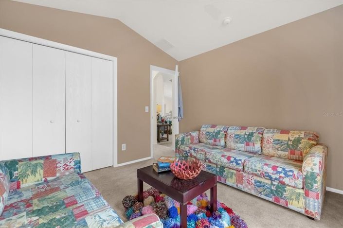 Image No.17-3 Bed Property for sale