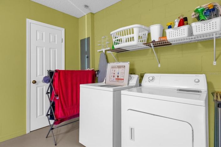 Image No.30-3 Bed Property for sale