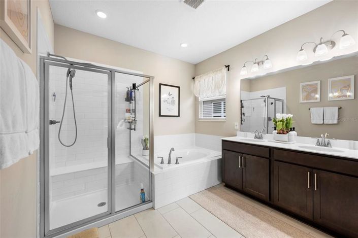 Image No.16-4 Bed House for sale