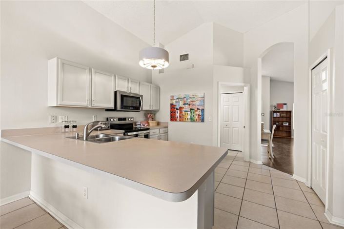 Image No.10-Propriété de 4 chambres à vendre à Davenport