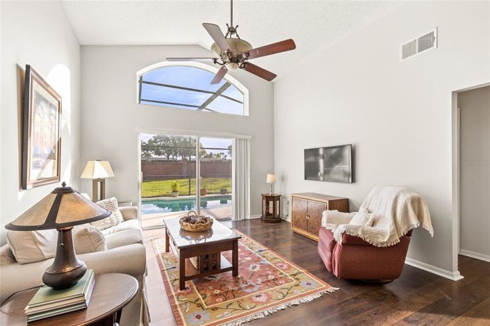 Image No.17-Propriété de 4 chambres à vendre à Davenport