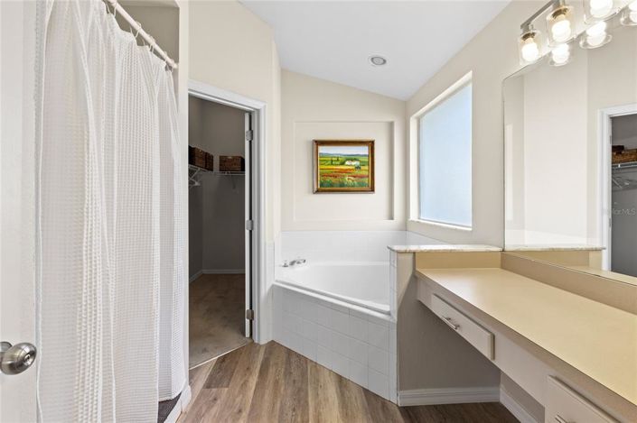 Image No.23-Propriété de 4 chambres à vendre à Davenport