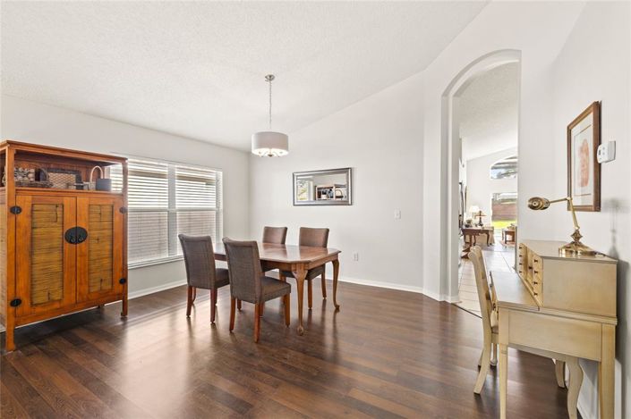 Image No.6-Propriété de 4 chambres à vendre à Davenport