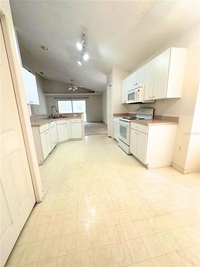 Image No.3-Propriété de 3 chambres à vendre à États-Unis