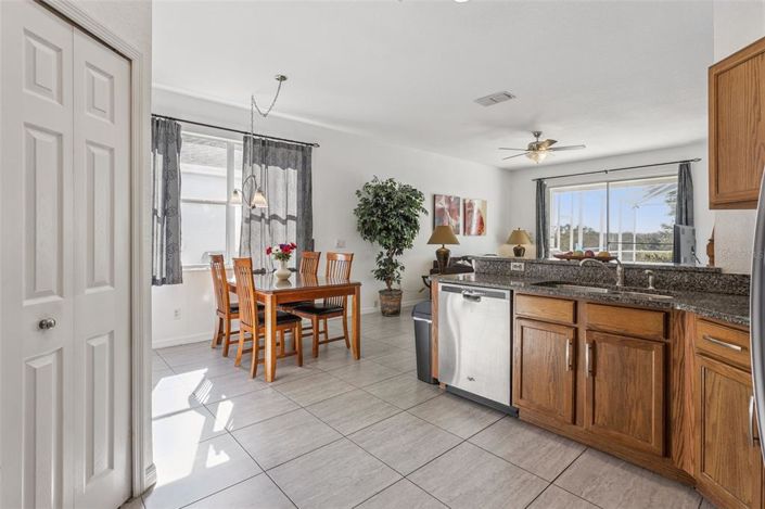 Image No.14-5 Bed House for sale