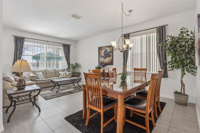 Image No.6-5 Bed House for sale