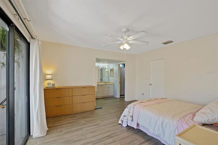 Image No.17-Propriété de 2 chambres à vendre à États-Unis