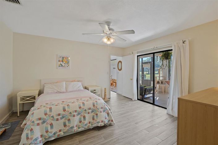 Image No.18-Propriété de 2 chambres à vendre à États-Unis