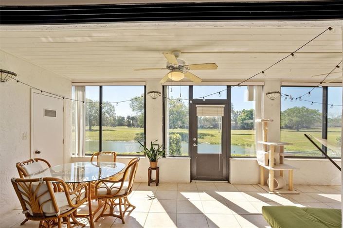 Image No.21-Propriété de 2 chambres à vendre à États-Unis