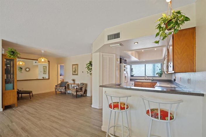 Image No.5-Propriété de 2 chambres à vendre à États-Unis