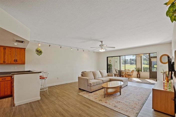 Image No.8-Propriété de 2 chambres à vendre à États-Unis