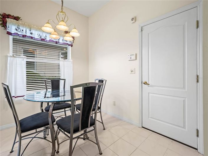 Image No.14-3 Bed House for sale