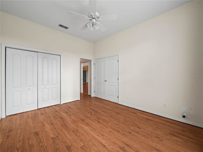 Image No.25-3 Bed House for sale