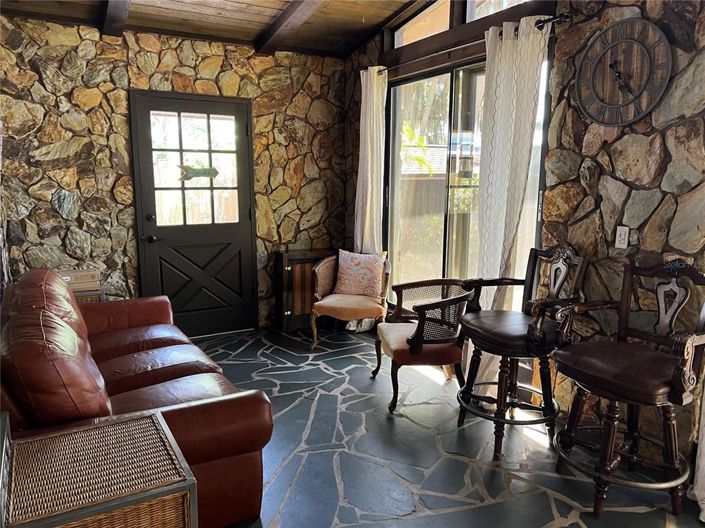 Image No.13-3 Bed Property for sale