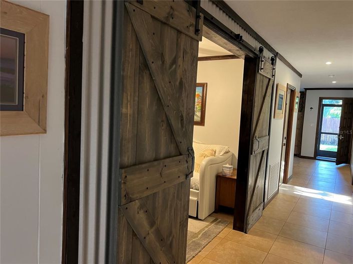 Image No.26-3 Bed Property for sale