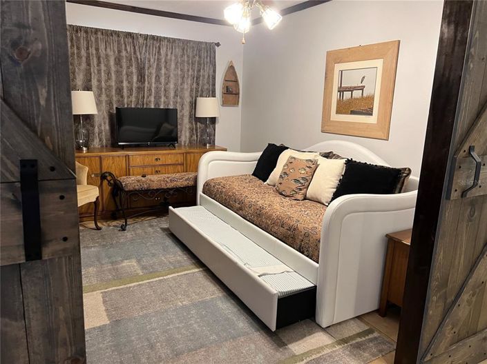 Image No.33-3 Bed Property for sale