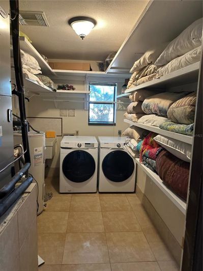 Image No.39-3 Bed Property for sale