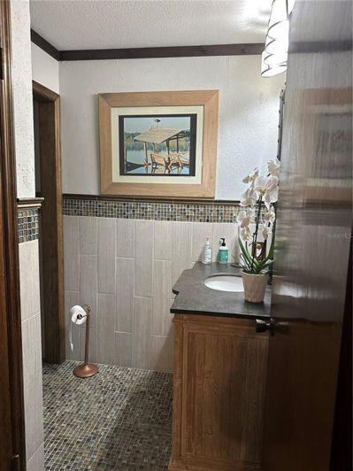 Image No.45-3 Bed Property for sale