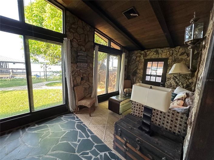 Image No.54-3 Bed Property for sale