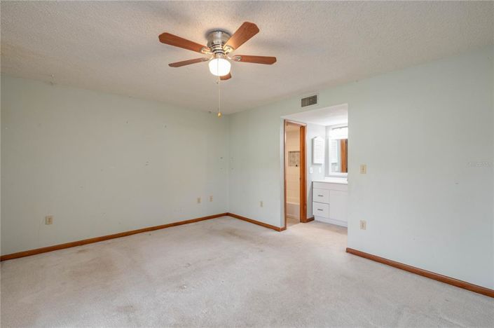 Image No.11-Propriété de 2 chambres à vendre à États-Unis