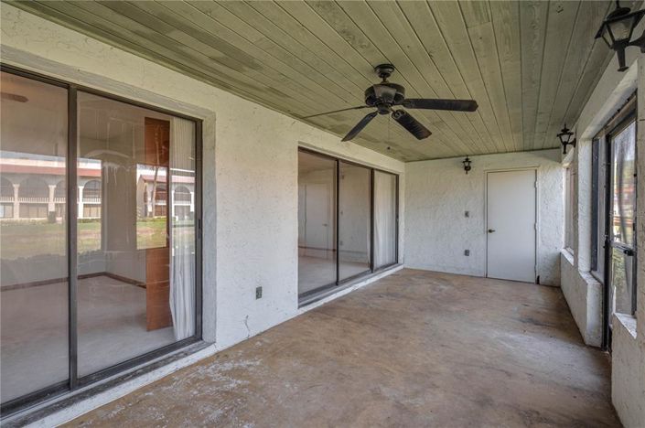 Image No.21-Propriété de 2 chambres à vendre à États-Unis