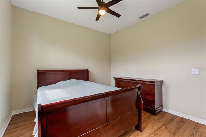 Image No.19-2 Bed Property for sale