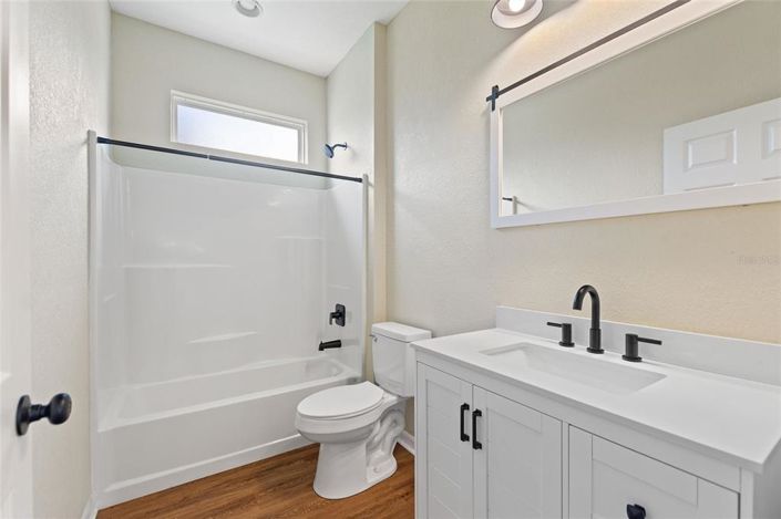 Image No.20-2 Bed Property for sale