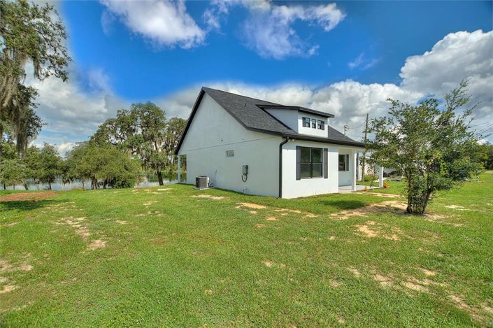 Image No.3-2 Bed Property for sale