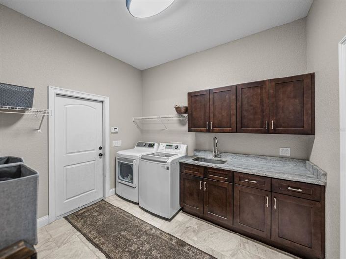 Image No.29-4 Bed Property for sale