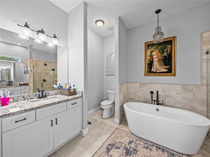 Image No.42-4 Bed Property for sale