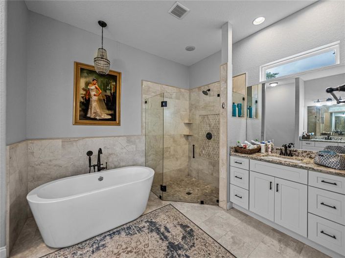 Image No.43-4 Bed Property for sale