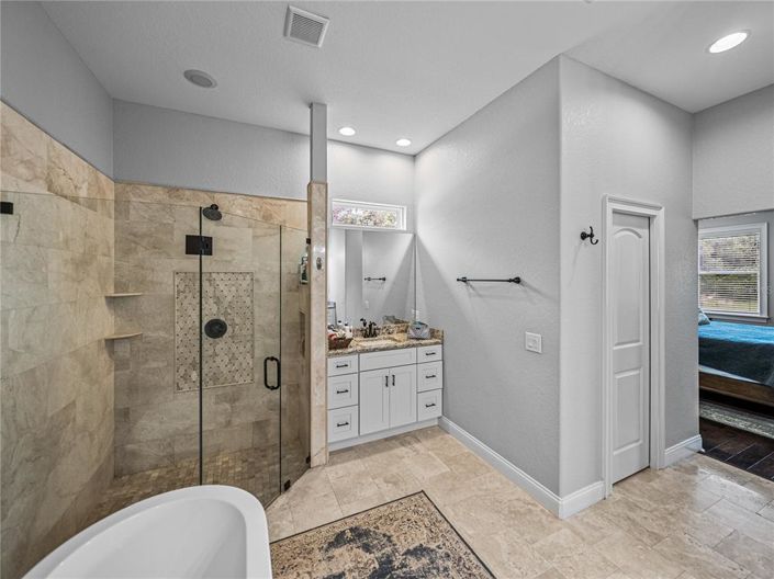 Image No.45-4 Bed Property for sale