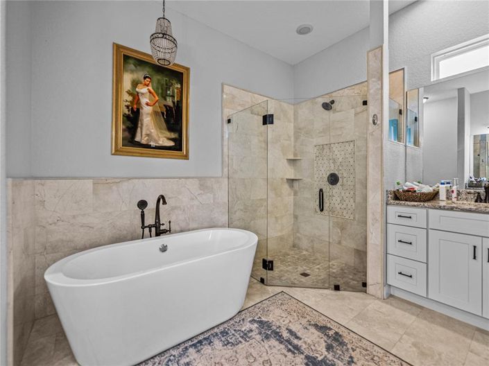 Image No.46-4 Bed House for sale