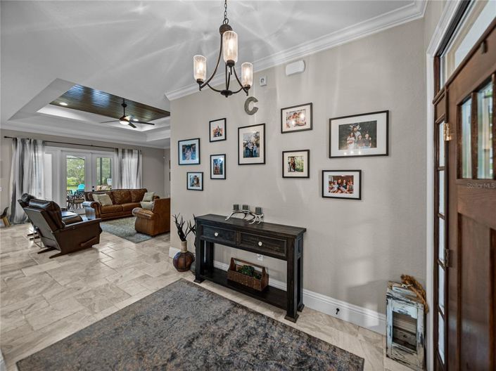 Image No.6-4 Bed Property for sale