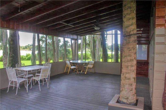 Image No.10-1 Bed Property for sale