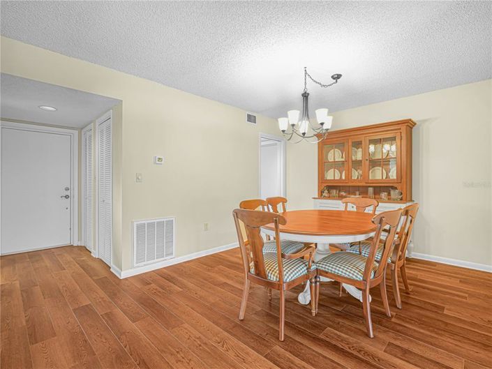 Image No.7-Propriété de 2 chambres à vendre à États-Unis