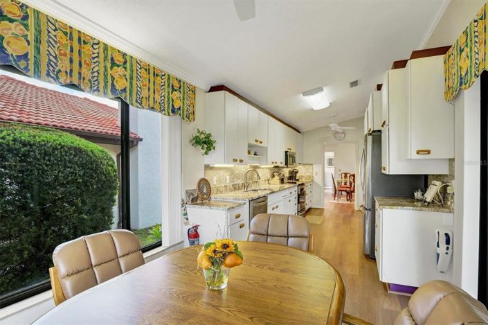 Image No.20-3 Bed Property for sale