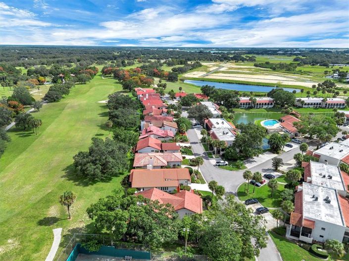 Image No.58-3 Bed Property for sale