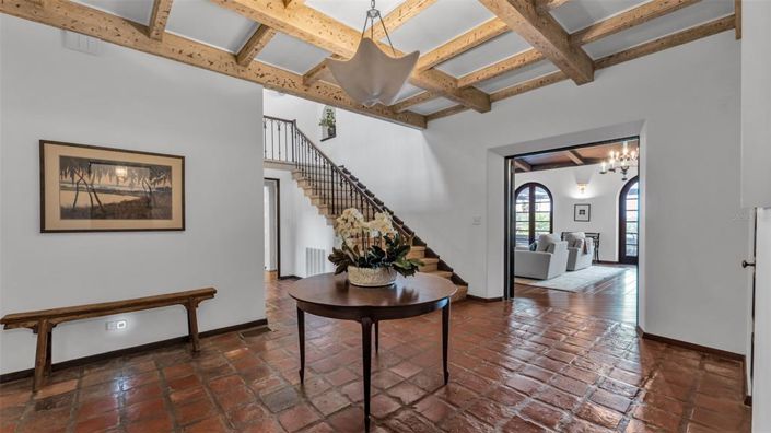 Image No.4-Propriété de 5 chambres à vendre à États-Unis