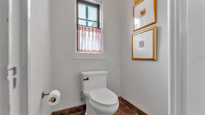 Image No.7-Propriété de 5 chambres à vendre à États-Unis